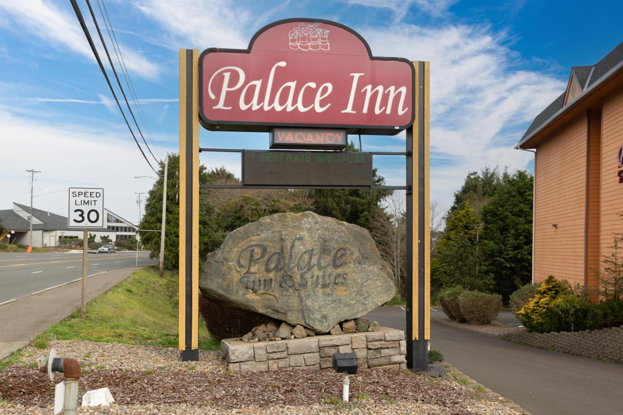 Palace Inn & Suites Lincoln City Exterior foto
